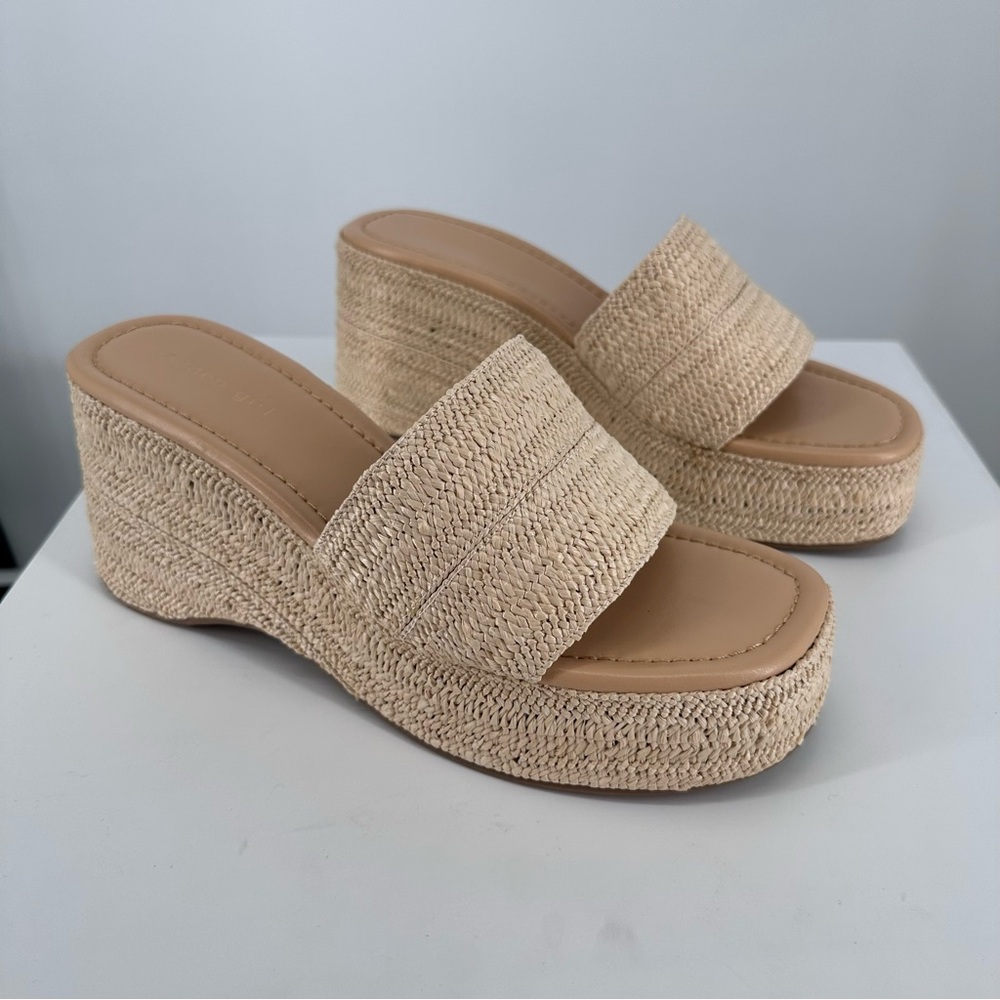 Madden Girl Women's Zahara Wedge Sandal in Natural size 11 Raffia Platform